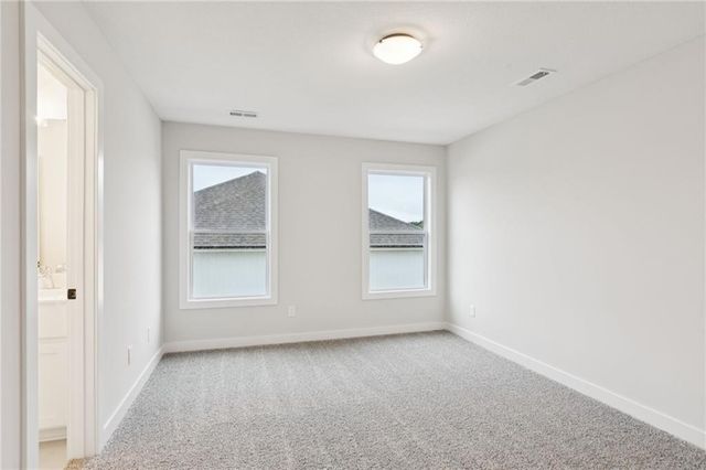 1039 Fir Lane, Liberty, MO 64068