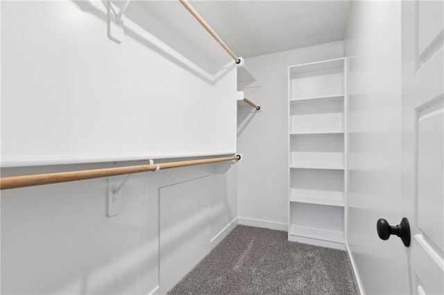 1039 Fir Lane, Liberty, MO 64068