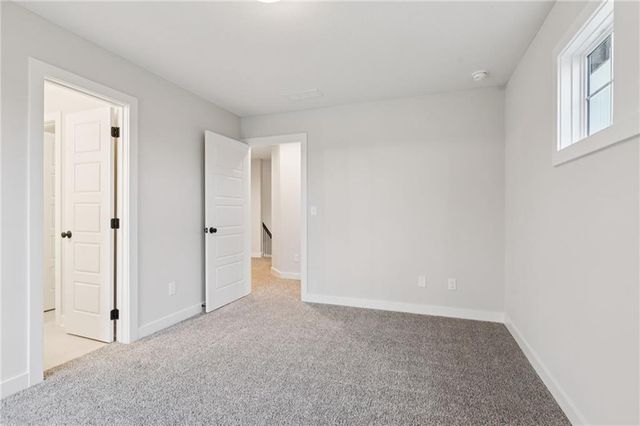 1039 Fir Lane, Liberty, MO 64068