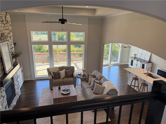 1039 Fir Lane, Liberty, MO 64068