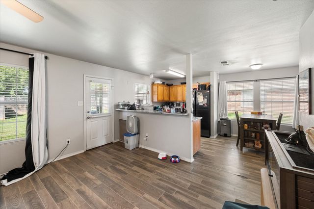 330 Schumacher Drive, Burleson, TX 76028