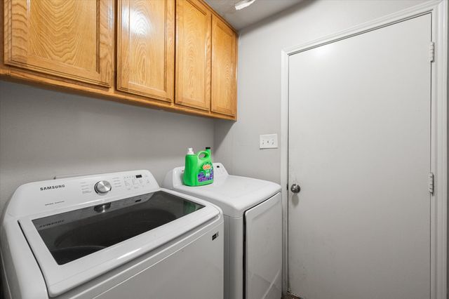 330 Schumacher Drive, Burleson, TX 76028