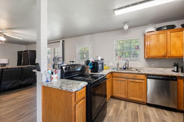 330 Schumacher Drive, Burleson, TX 76028