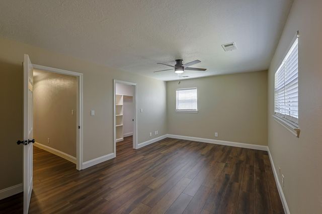 1066 Tafelski Road, New Waverly, TX 77358