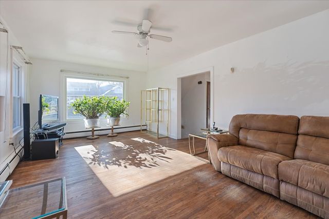 1732 W 106th Street, Chicago, IL 60643