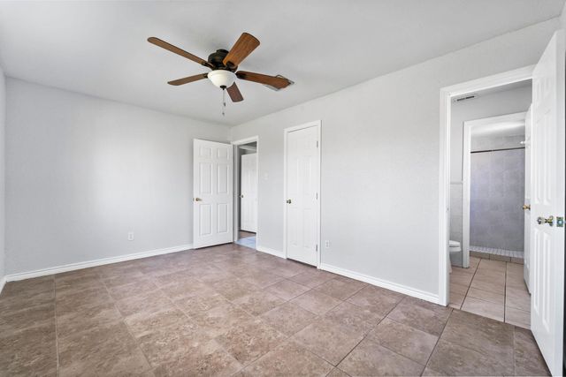 13806 Long Glen Drive, Houston, TX 77039