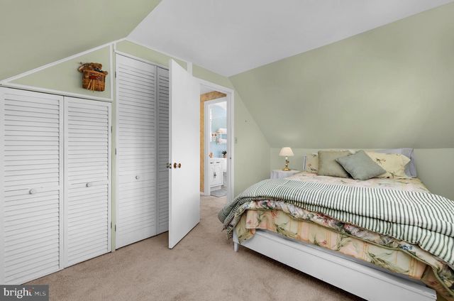 5 THOMAS RD, Glen Burnie, MD 21060