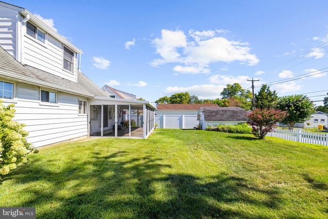 5 THOMAS RD, Glen Burnie, MD 21060