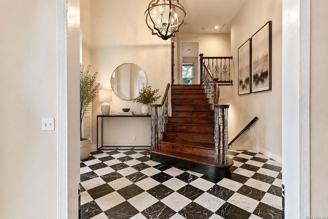 519 Mission Viejo, San Antonio, TX 78232