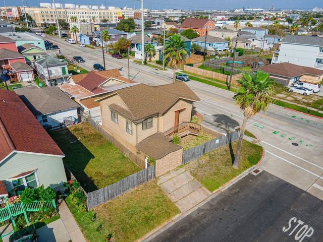 5302 Avenue L, Galveston, TX 77551