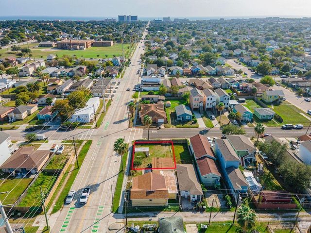 5302 Avenue L, Galveston, TX 77551
