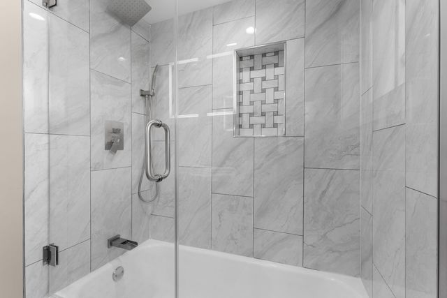 8549 S Indiana Avenue, Chicago, IL 60619