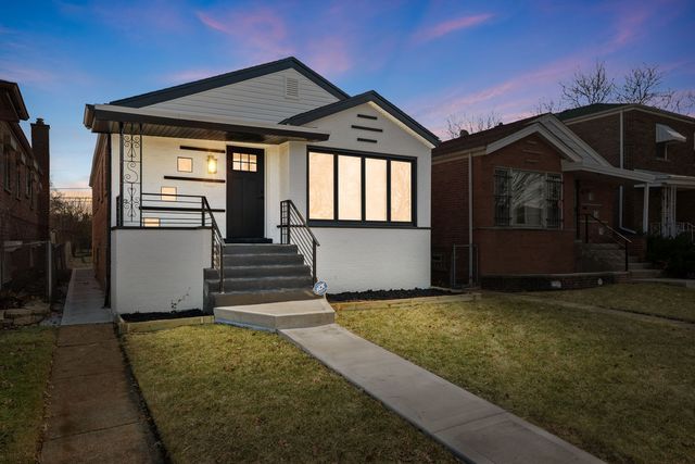 8549 S Indiana Avenue, Chicago, IL 60619