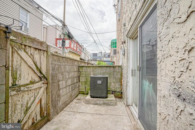 2645 S ALDER ST, Philadelphia, PA 19148