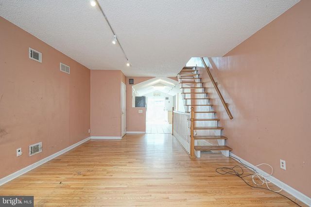 2645 S ALDER ST, Philadelphia, PA 19148