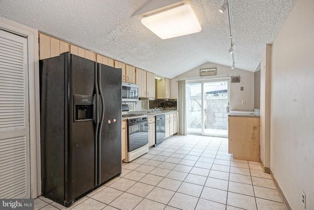 2645 S ALDER ST, Philadelphia, PA 19148