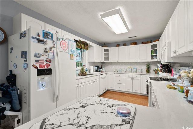 8004 High Ridge Pl., Mullins, SC 29574