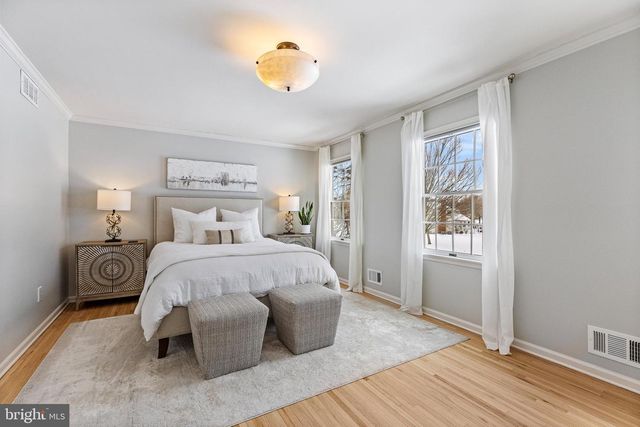 9 HOWARD DR, Princeton Junction, NJ 08550