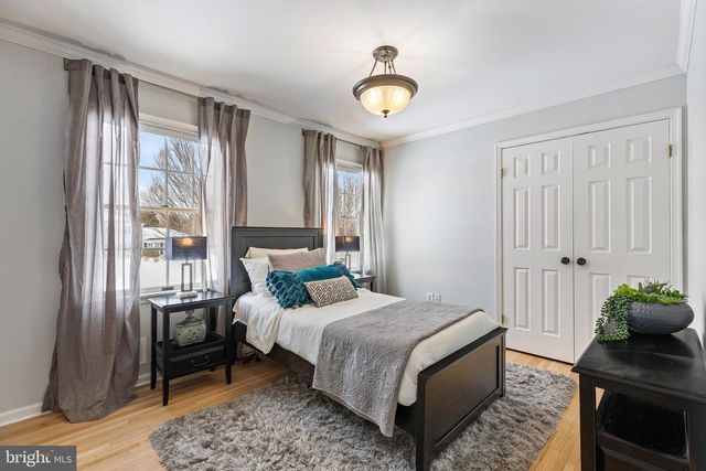 9 HOWARD DR, Princeton Junction, NJ 08550