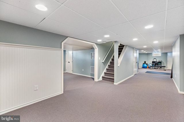 9 HOWARD DR, Princeton Junction, NJ 08550