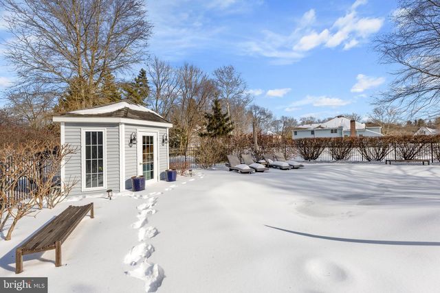 9 HOWARD DR, Princeton Junction, NJ 08550