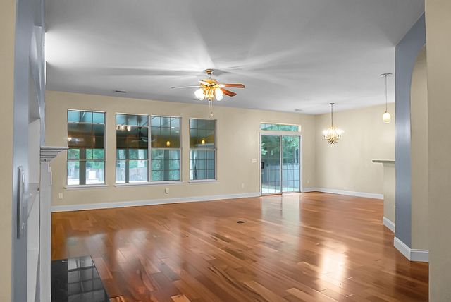 5360 Greggs Landing, North Charleston, SC 29420