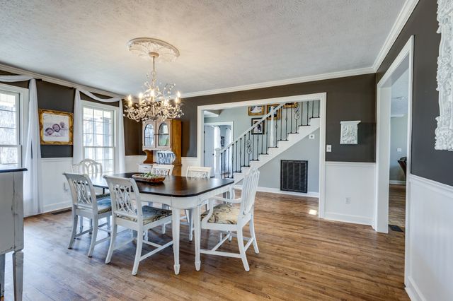 831 Columbia Hwy, Hohenwald, TN 38462