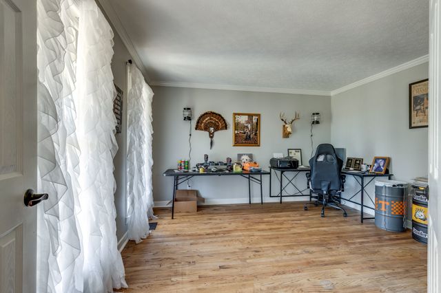 831 Columbia Hwy, Hohenwald, TN 38462