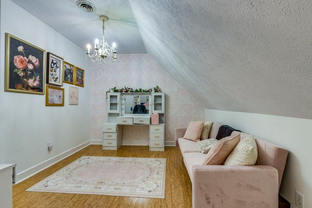 831 Columbia Hwy, Hohenwald, TN 38462