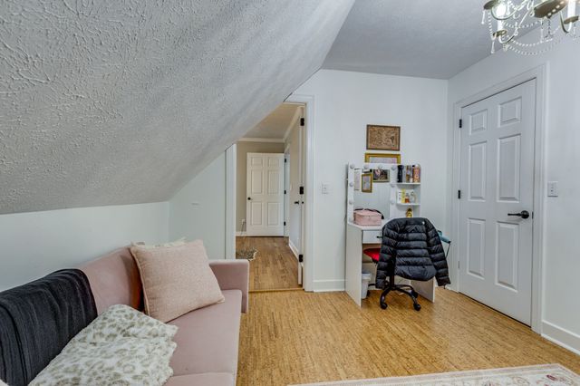 831 Columbia Hwy, Hohenwald, TN 38462