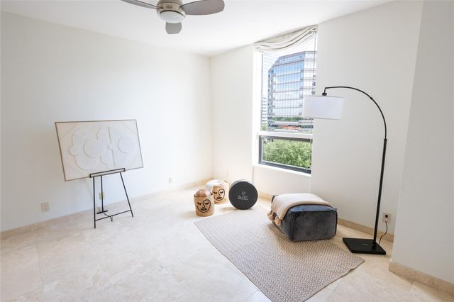 5100 San Felipe Street 72, Houston, TX 77056