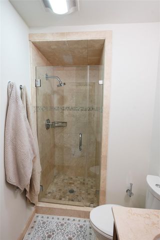 5100 San Felipe Street 72, Houston, TX 77056