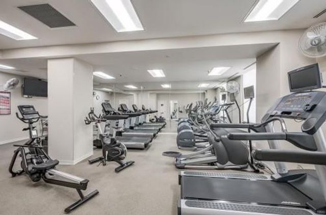 5100 San Felipe Street 72, Houston, TX 77056