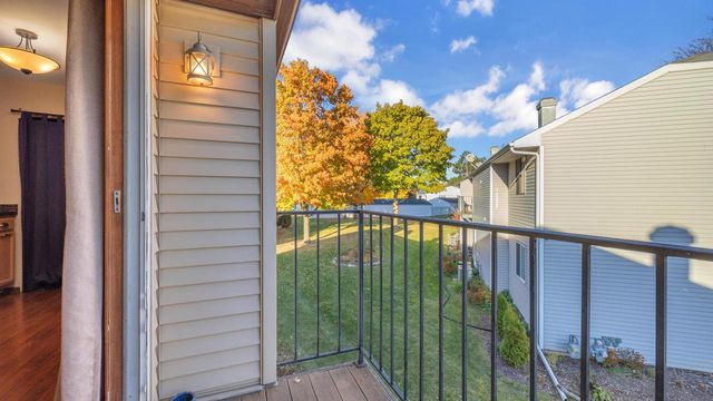 73 University DRIVE, Fond Du Lac, WI 54935