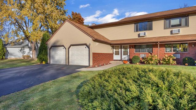 73 University DRIVE, Fond Du Lac, WI 54935