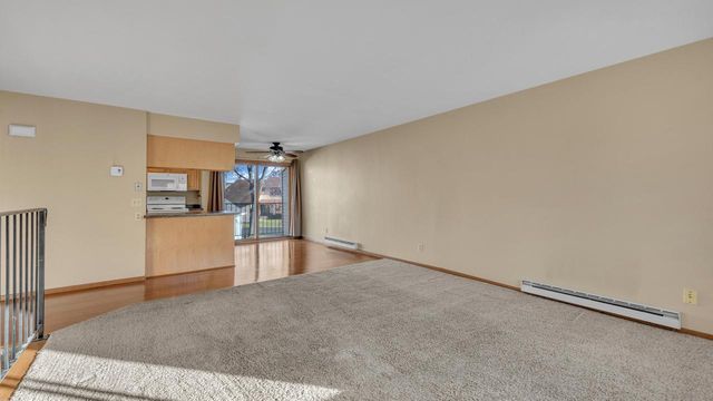 73 University DRIVE, Fond Du Lac, WI 54935