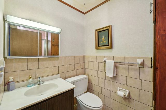 890 E Romeo Road, Oakland Twp, MI 48363