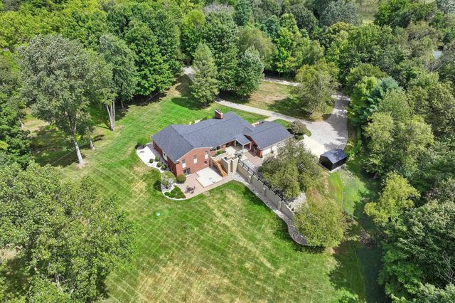 890 E Romeo Road, Oakland Twp, MI 48363