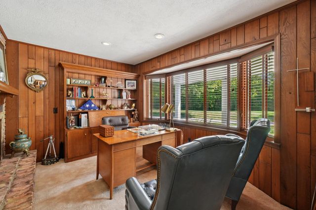 890 E Romeo Road, Oakland Twp, MI 48363