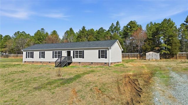 249 Quail Hill Drive, Lexington, NC 27295