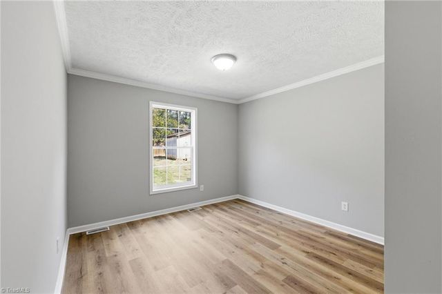 249 Quail Hill Drive, Lexington, NC 27295