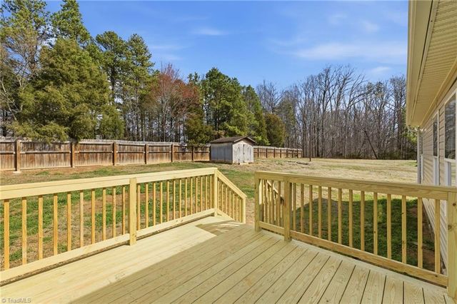 249 Quail Hill Drive, Lexington, NC 27295