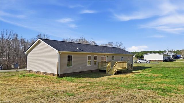 249 Quail Hill Drive, Lexington, NC 27295