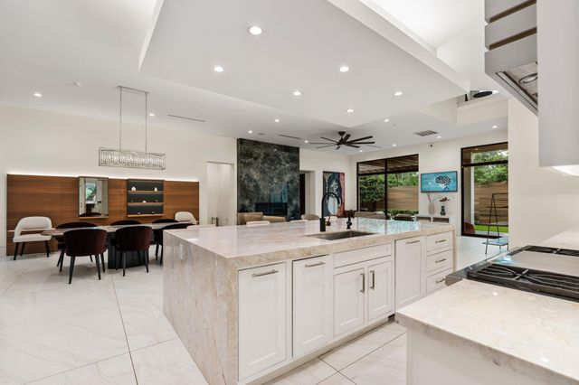 3002 Ferndale Street, Houston, TX 77098