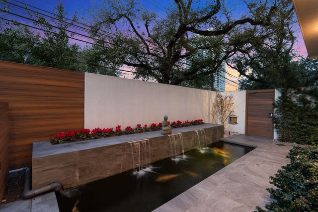 3002 Ferndale Street, Houston, TX 77098
