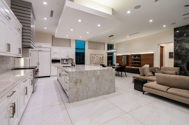 3002 Ferndale Street, Houston, TX 77098