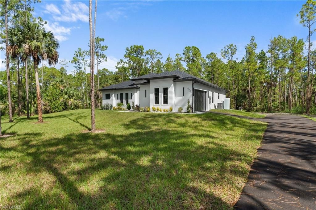 4009 8th ave ne, NAPLES, FL 34120 — photo 2