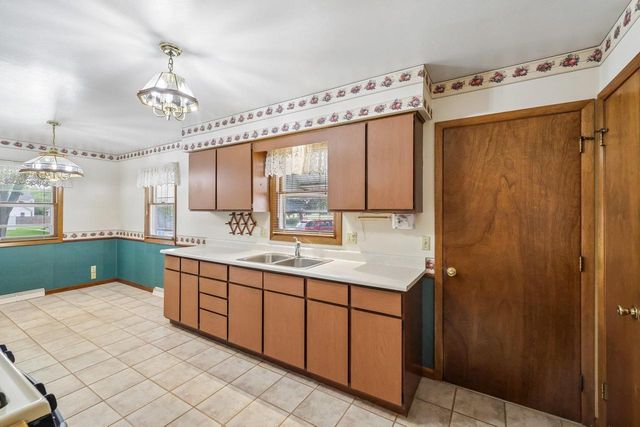 115 E Emmett Street, Portage, WI 53901