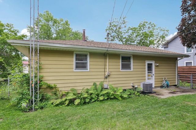 115 E Emmett Street, Portage, WI 53901