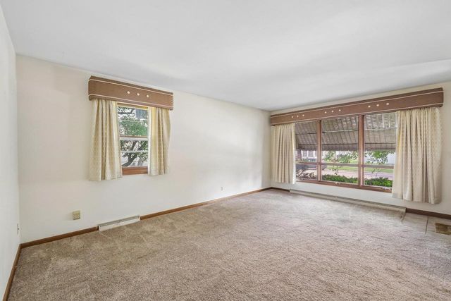 115 E Emmett Street, Portage, WI 53901